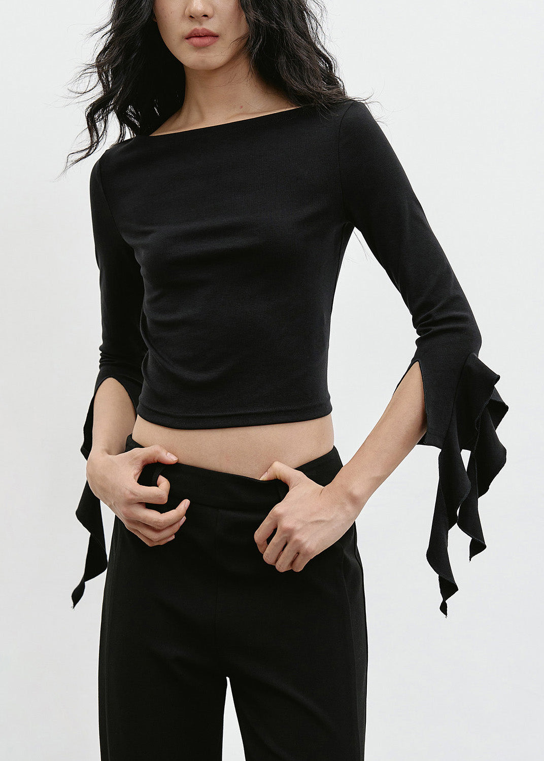 Fitted Black Ruffled Cotton Bracelet Sleeve