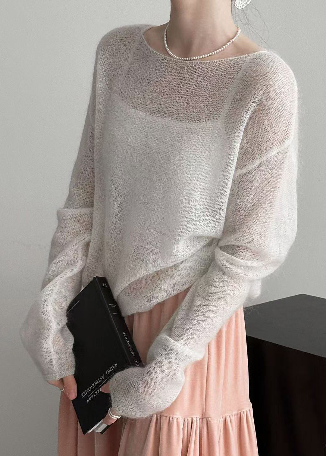 Classy White Hollow Out Knit Blouse